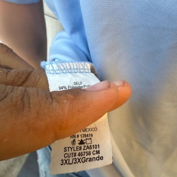 Women’s Plus Size Blue Top Size 3X - Picture 3 of 3